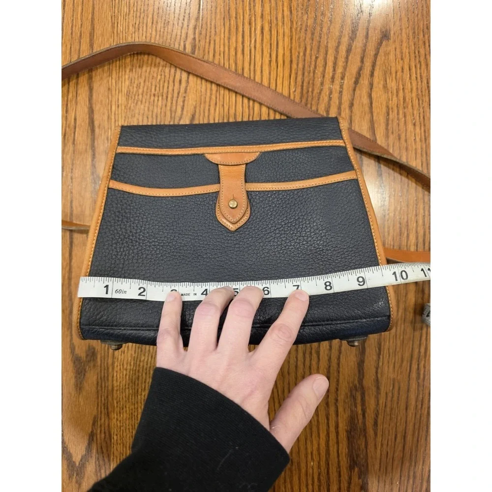 Vintage Dooney & Bourke All Weather Leather Essex Handbag USA Pebbled Navy